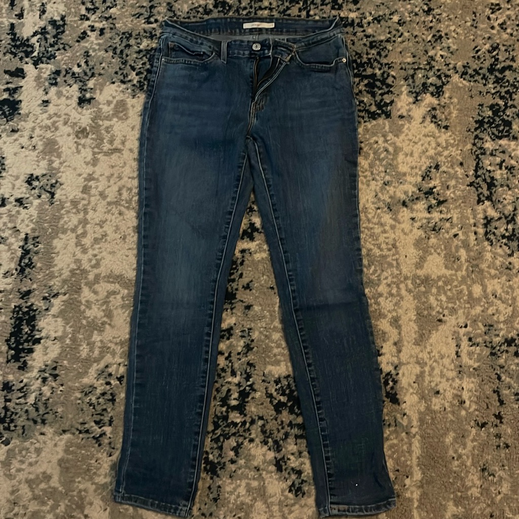 Levis 711 Skinny